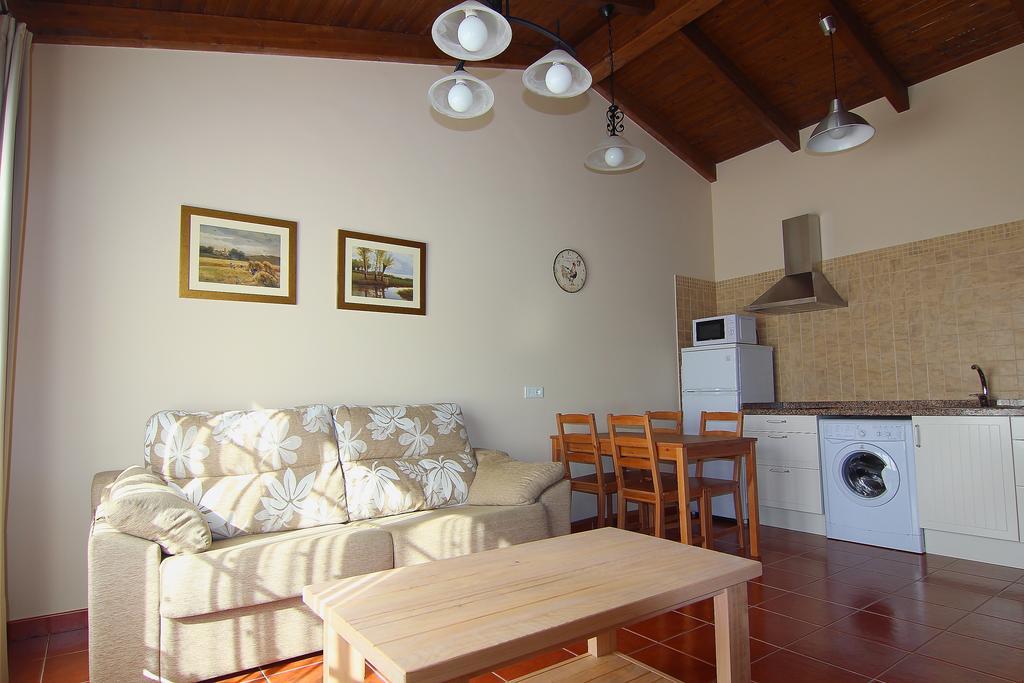 Apartamentos Rurales Senda Costera Hontoria المظهر الخارجي الصورة