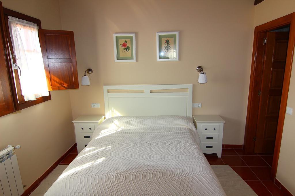 Apartamentos Rurales Senda Costera Hontoria الغرفة الصورة