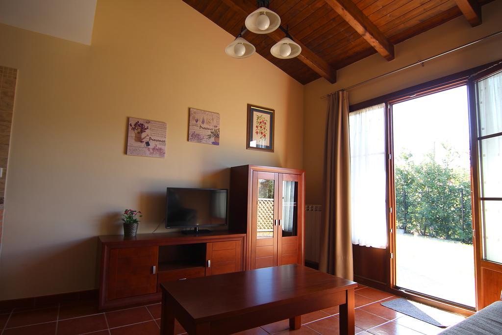 Apartamentos Rurales Senda Costera Hontoria المظهر الخارجي الصورة