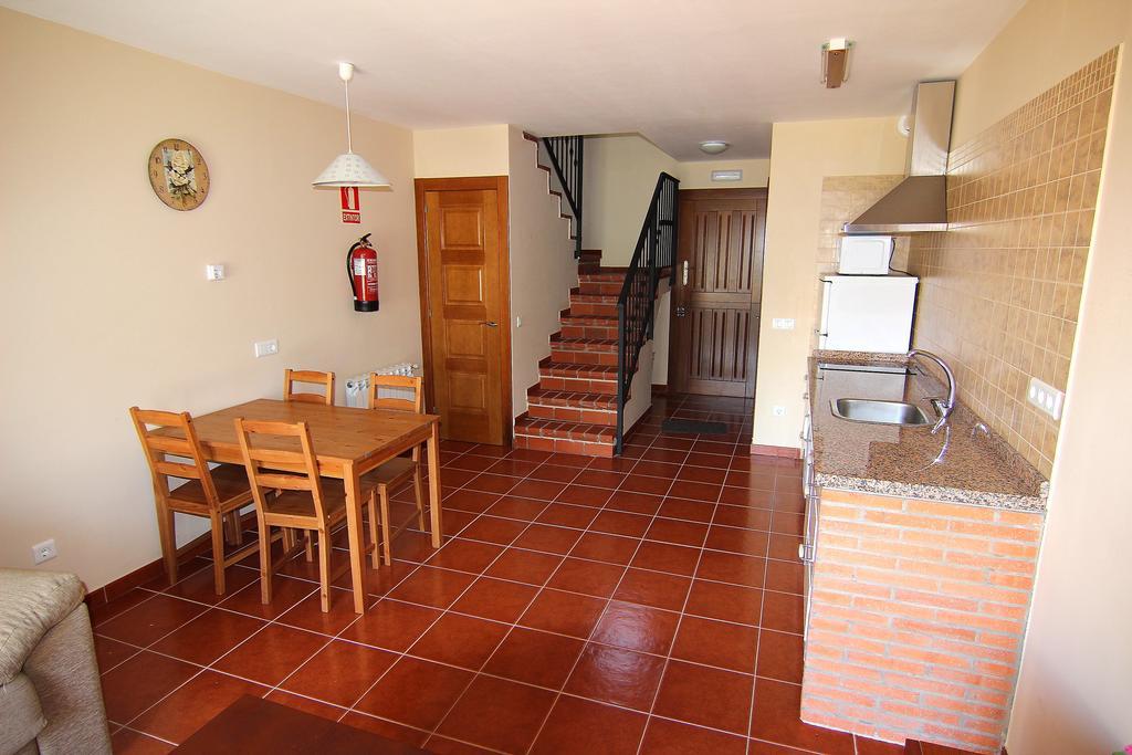 Apartamentos Rurales Senda Costera Hontoria المظهر الخارجي الصورة